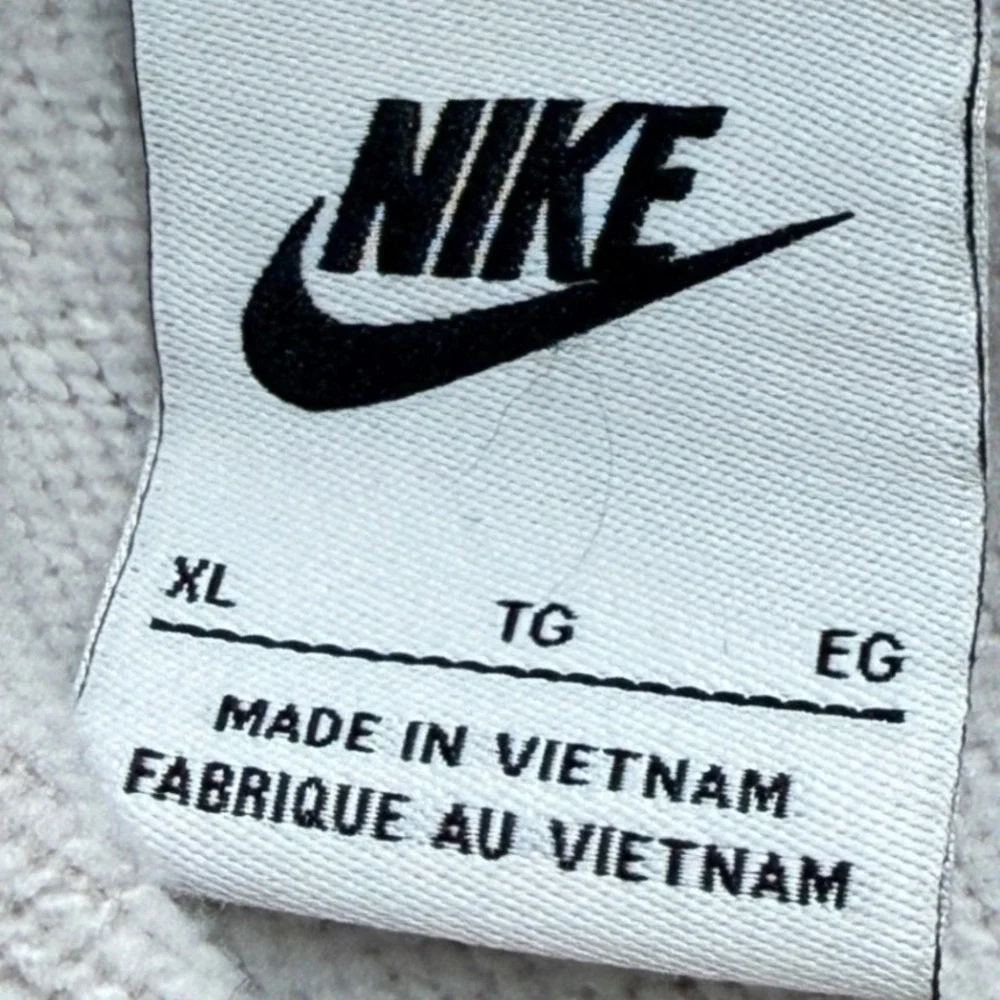 Nike no stains